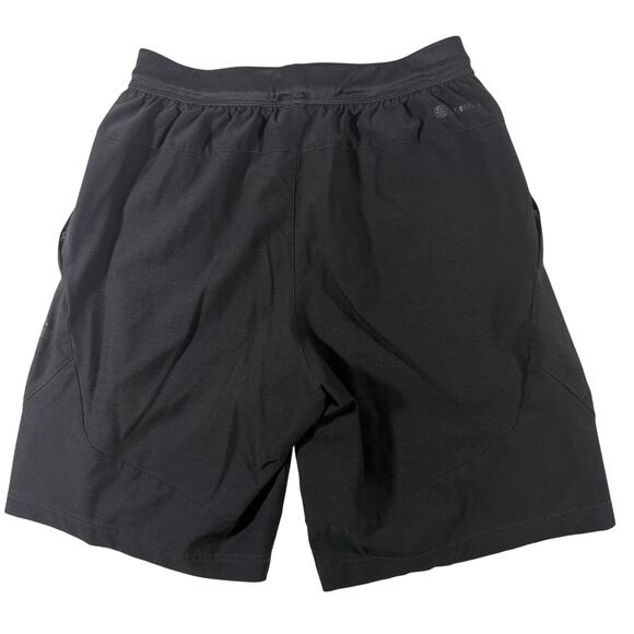 Adidas Men’s Small Black Athletic Shorts Zip Pockets Elastic Waist 8.5” Inseam - Picture 2 of 10